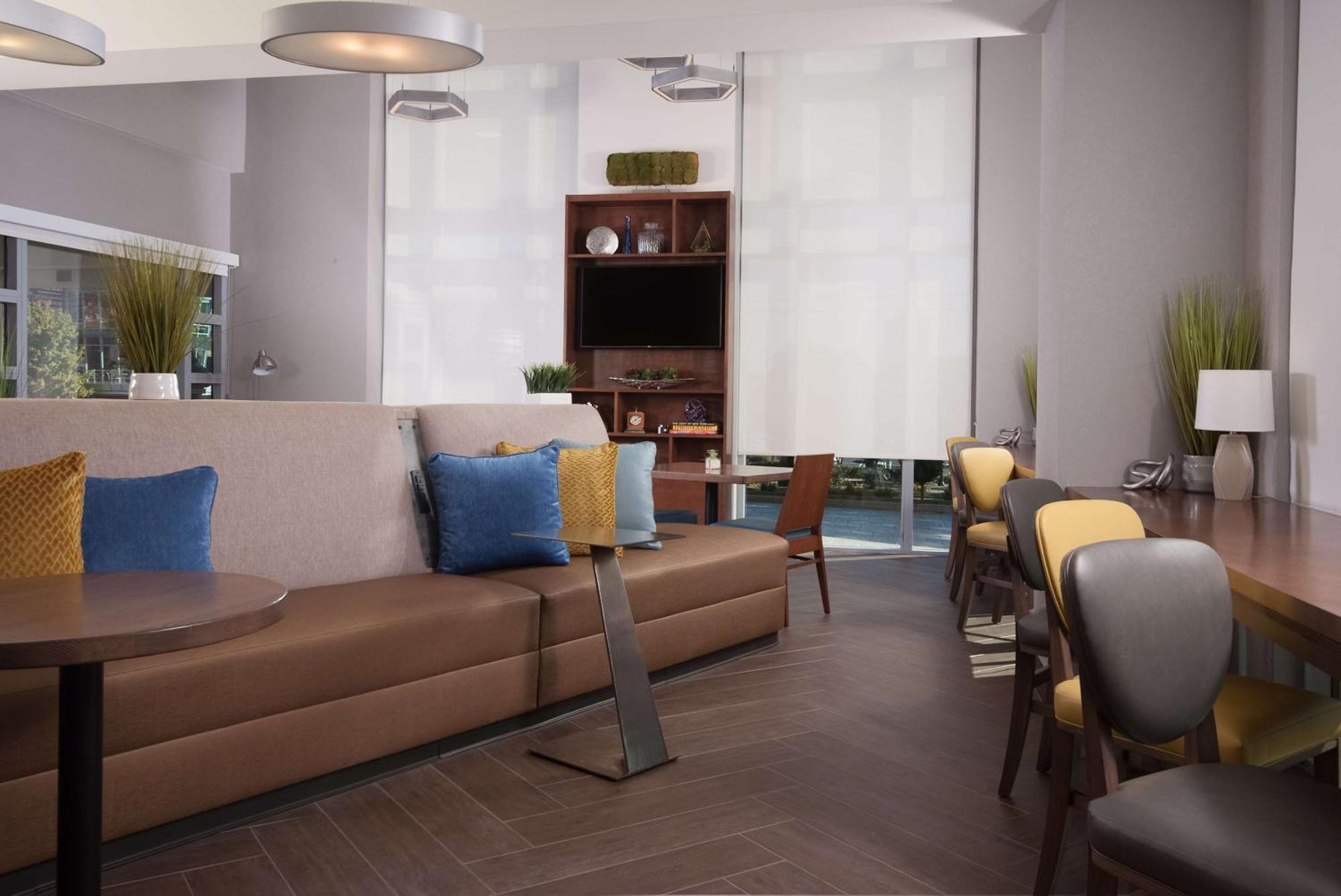 Home2 Suites By Hilton Atlanta Perimeter Center Dunwoody Bagian luar foto